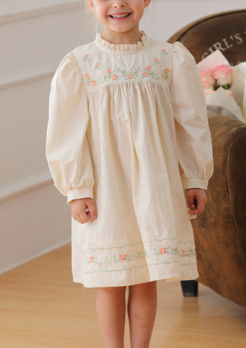 Arrival Autumn Girls Ruffle Neck Long Sleeves Flowers Embroidery Dress-2