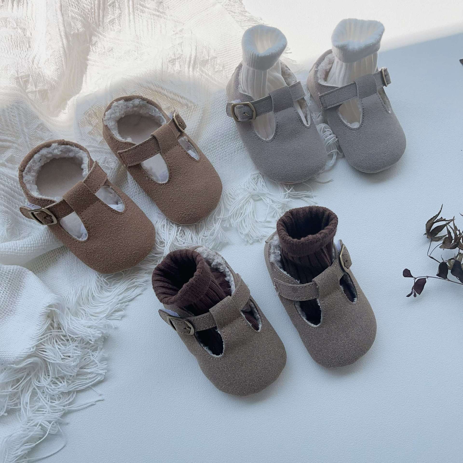 Arrival In Winter Baby Girl Solid Color Plush Warm Anti-Slip Shoes-3